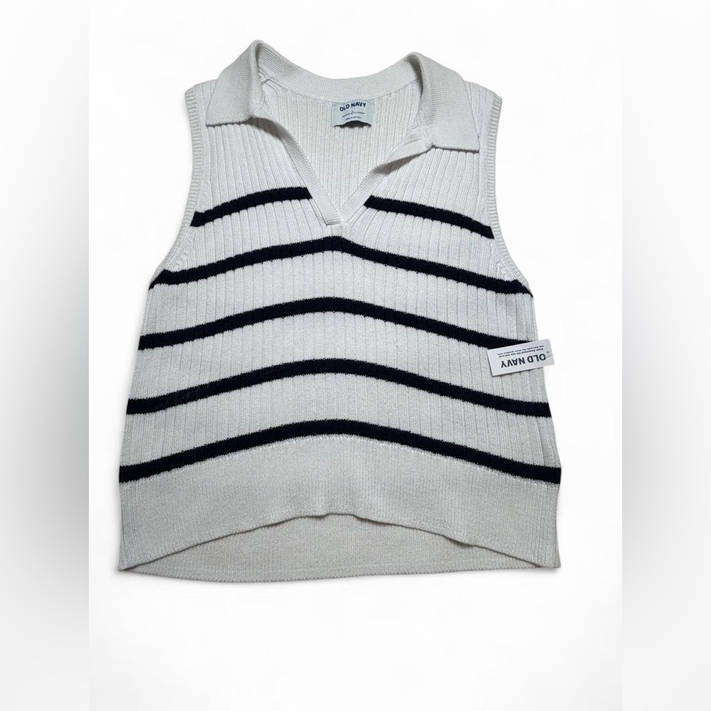 Old Navy Ribbed Collared Sweater Vest | NWT | Size L | White & Black Stripes